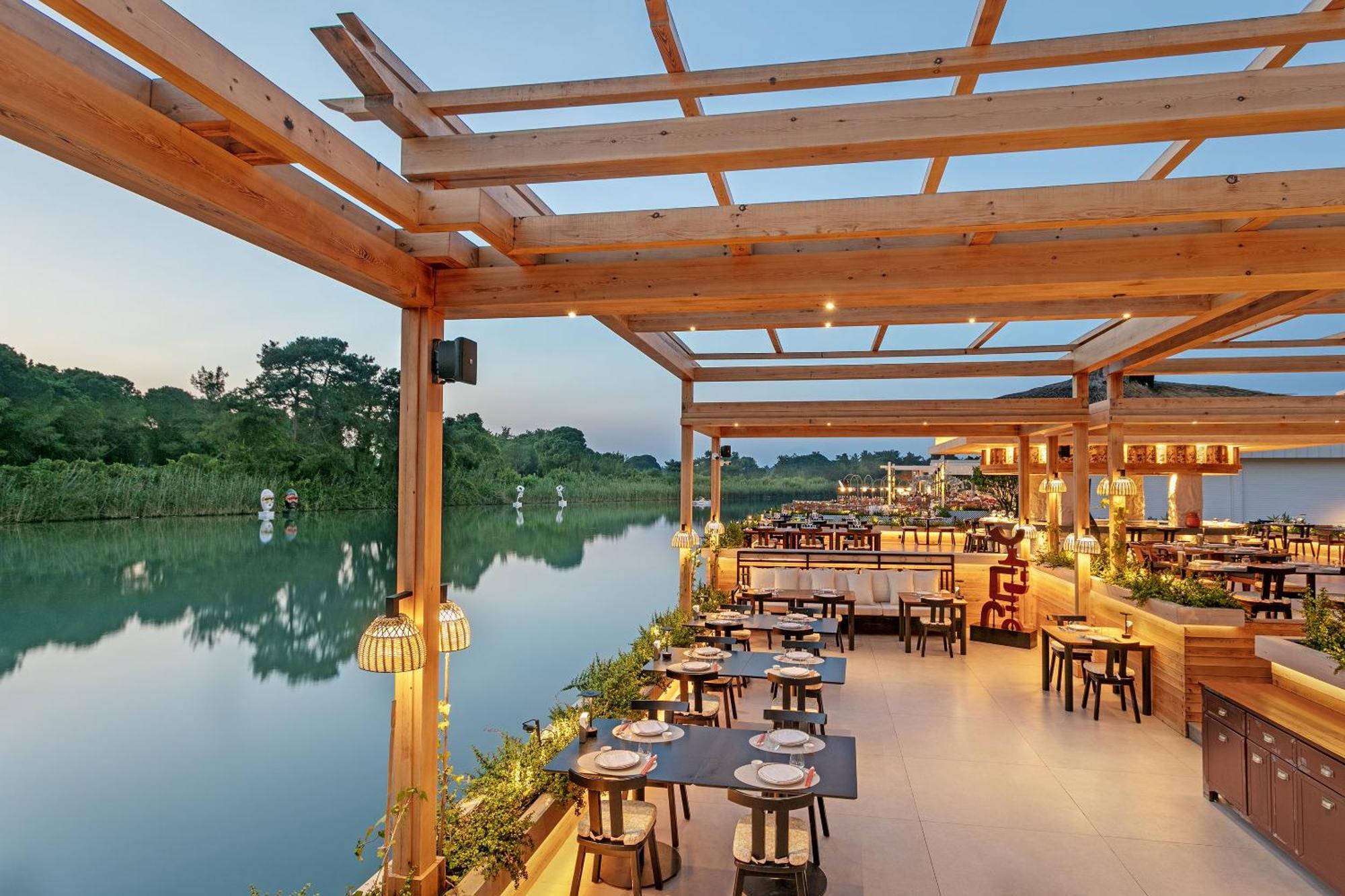 Titanic Deluxe Golf Belek Hotel Luaran gambar