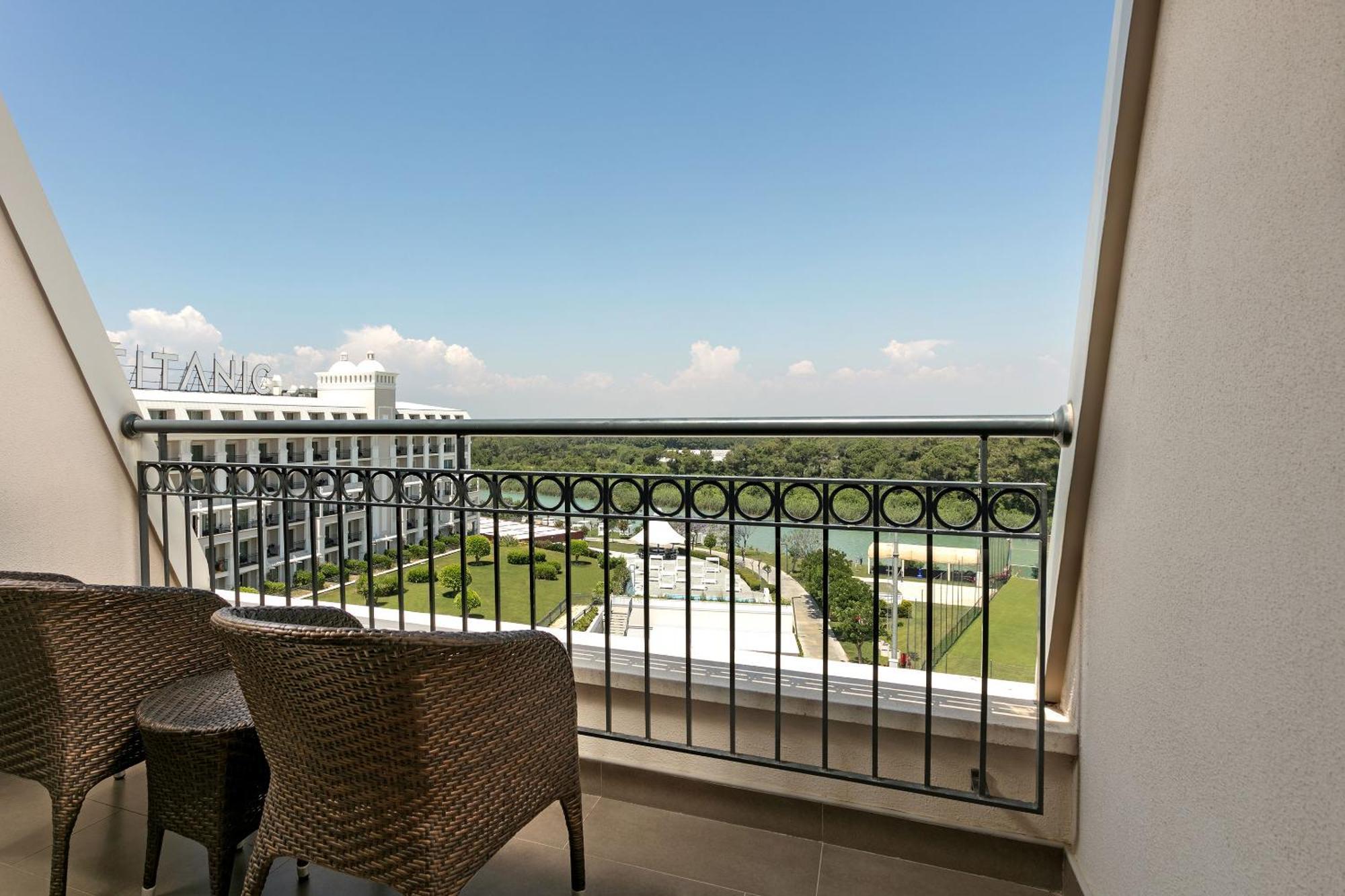 Titanic Deluxe Golf Belek Hotel Luaran gambar